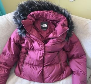 The North Face Women's Burgundy Down Feather  Puffer Jacket with Faux Fur Hood L